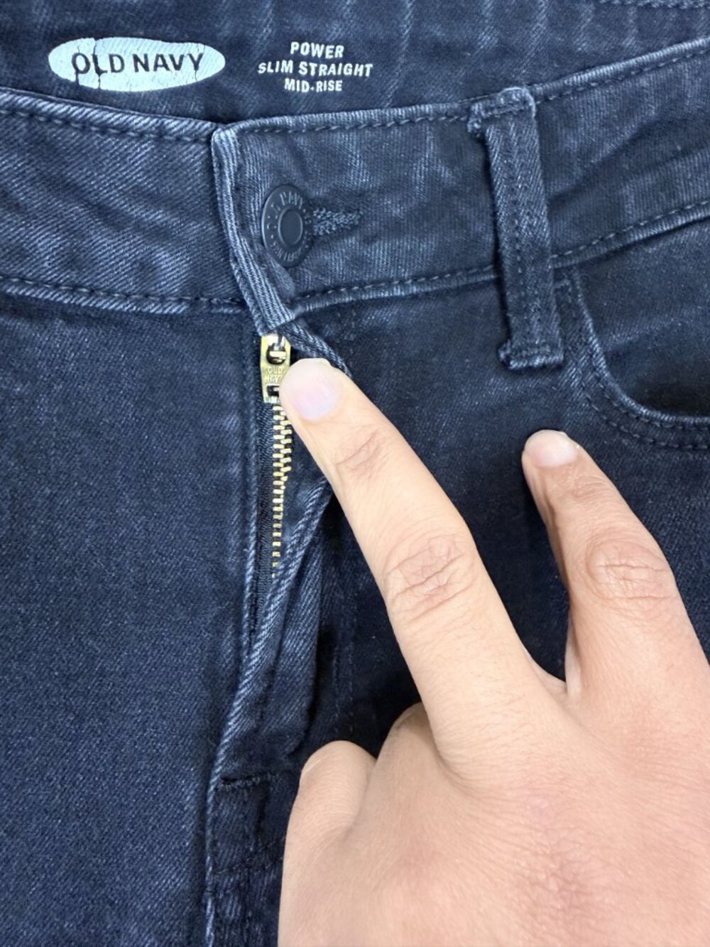 Old Navy Power Slim Straight Jeans Womens Size 4 Mid Rise Black Stretch Denim - Picture 5 of 13